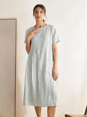 Vestido de Manga Curta em Linho 100% com Riscas Finas MORGAN