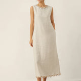 Vestido Comprido de Linho 100% com Contas no Decote Redondo e Cinto BELLA