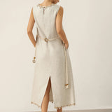 Vestido Comprido de Linho 100% com Contas no Decote Redondo e Cinto BELLA