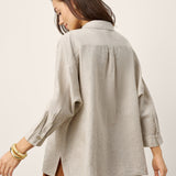 Camisa FELICITY em Linho 100% com Carcela Oculta e Bolso Aplicado