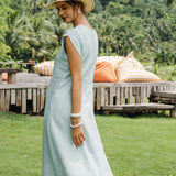 Vestido Midi FIONA 100% Linho com Gola Crescente e Manga com Folhos