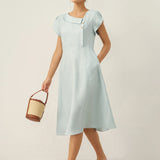 Vestido Midi FIONA 100% Linho com Gola Crescente e Manga com Folhos
