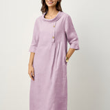 Vestido Maxi ELARAINE em Linho 100% com Gola Enrolada e Botões Assimétricos