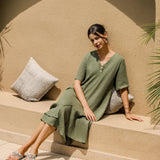 Vestido Midi JAYDA 100% Linho com Decote em V e Camada Dupla
