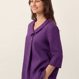 Top de Linho 100% Gola Assimétrica com Prega Invertida OTTILIE