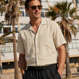 Camisa Henry de Linho 100% com Gola Cubana e Manga até ao Cotovelo