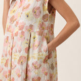 Vestido Maxi HARRIET 100% Linho com Estampado Cravina e Cintura Festonada