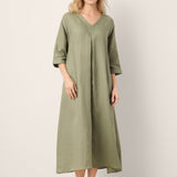 Vestido Maxi ZENOBIA em Linho 100%, com Pregas Centrais, Decote em V e Manga com Punho