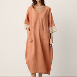 Vestido Maxi Cocoon PETRA com Punho em Renda 100% Linho