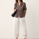 Calças Cropped GILLIAN de Linho 100% com Renda