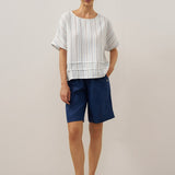 Top com pregas e riscas 100% linho VIA