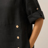 Vestido midi 100% Linho com Decote Redondo e Botões JELENA