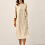 Vestido midi 100% Linho com Decote Redondo e Botões JELENA