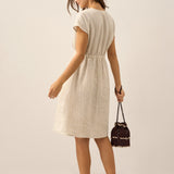 Vestido Midi ARIA em Linho 100% com Elástico na Cintura e Padrão de Riscas