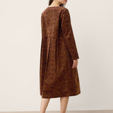 Vestido Midi com Decote Barco, Franzido e Padrão em Algodão 100% Orgânico CRESSIDA
