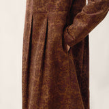 Vestido Midi com Decote Barco, Franzido e Padrão em Algodão 100% Orgânico CRESSIDA