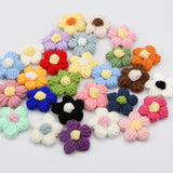 Flores de Lã Feitas à Mão