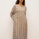 Vestido Midi ELSPETH em Linho 100% com Padrão Listrado Entrançado