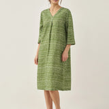 Vestido LIRA Midi com Decote em V e Bolinhas, 100% Linho
