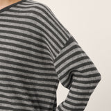 Camisola de Caxemira Mongol 100% com Ombreiras Descaídas e Padrão de Riscas RAINA