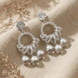 Brincos Vintage com Pendentes de Fruta Marcantes