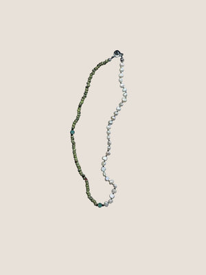 Colar Choker de Pérolas de Água Doce e Pedra Natural
