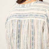 Blusa Boémia de Linho com Gola em V e Riscas Tribais KERENZA