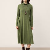 Vestido Maxi de Gola Alta com Pregas Esculpidas em Lã BRIAR
