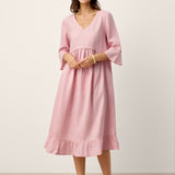 Vestido Midi em Linho 100% com Decote em V, Bainha com Folhos e Detalhe em Croché MARTHA