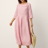 Vestido Maxi Plissado com Gola Meia-Lua, Botões Decorativos e Cintura, 100% Linho GWENYTH