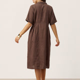 Vestido Midi CASSANDRA com Botões e Mangas Curtas, em Linho 100% com Padrão de Riscas